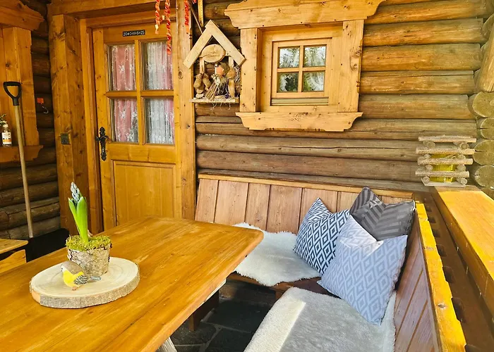 Almbruennerl Die Almhuette Auf Der Raffner Alm