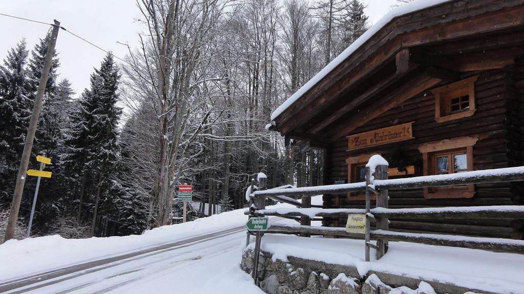 Almbruennerl Almhuette Auf Der Raffner Alm * Ruhpolding