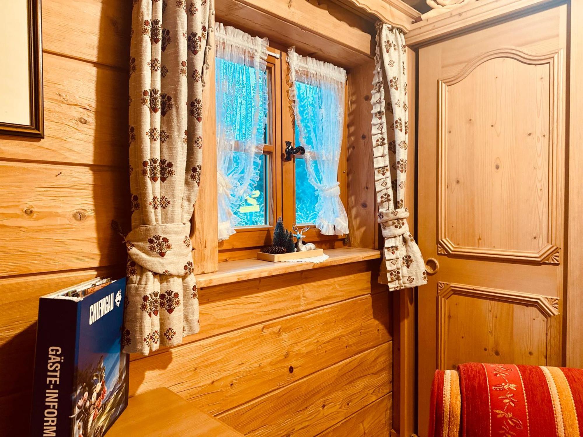 Vakantiehuis Almbruennerl Almhuette Auf Der Raffner Alm Ruhpolding