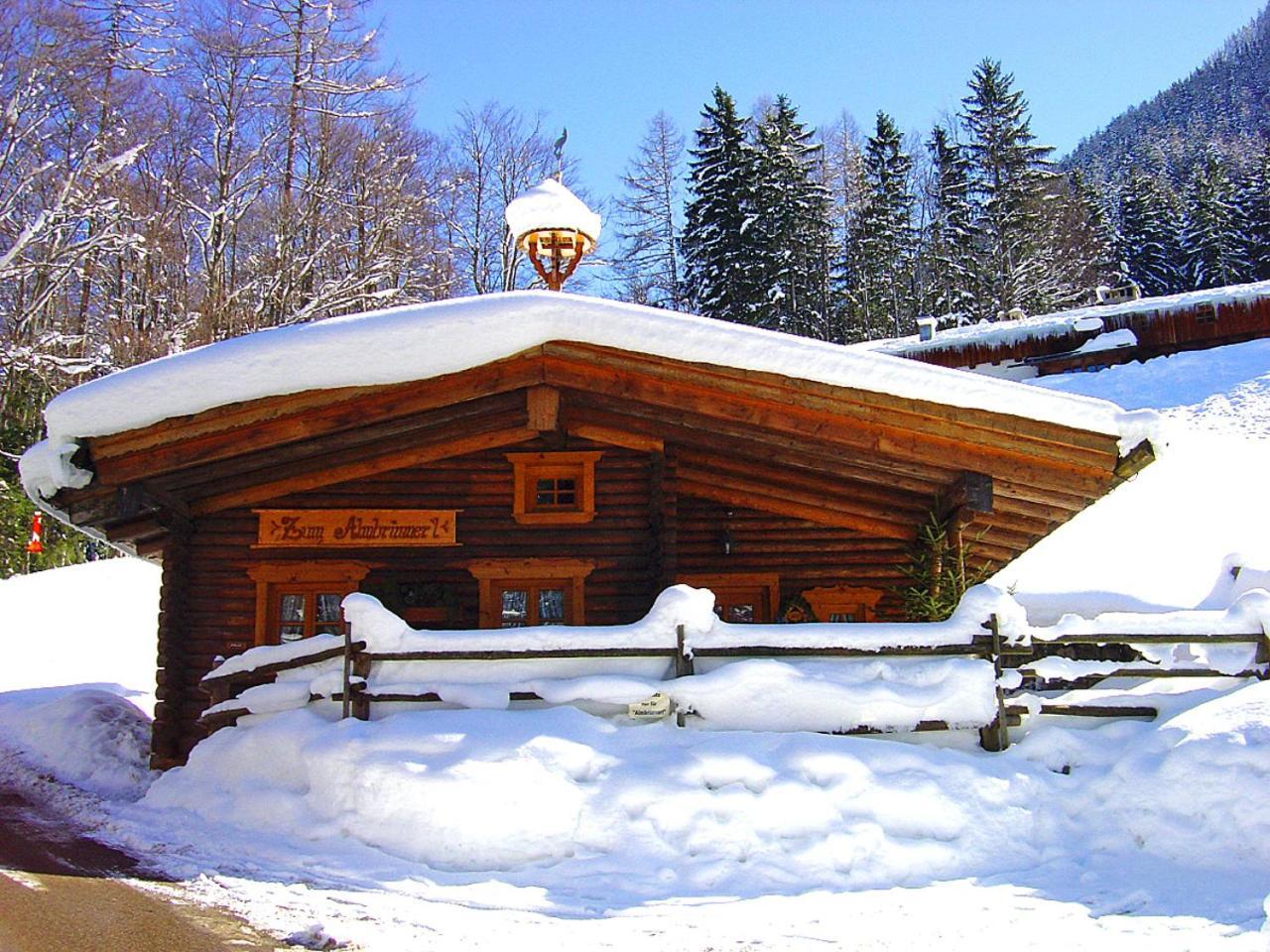 Almbruennerl Almhuette Auf Der Raffner Alm Vakantiehuis
